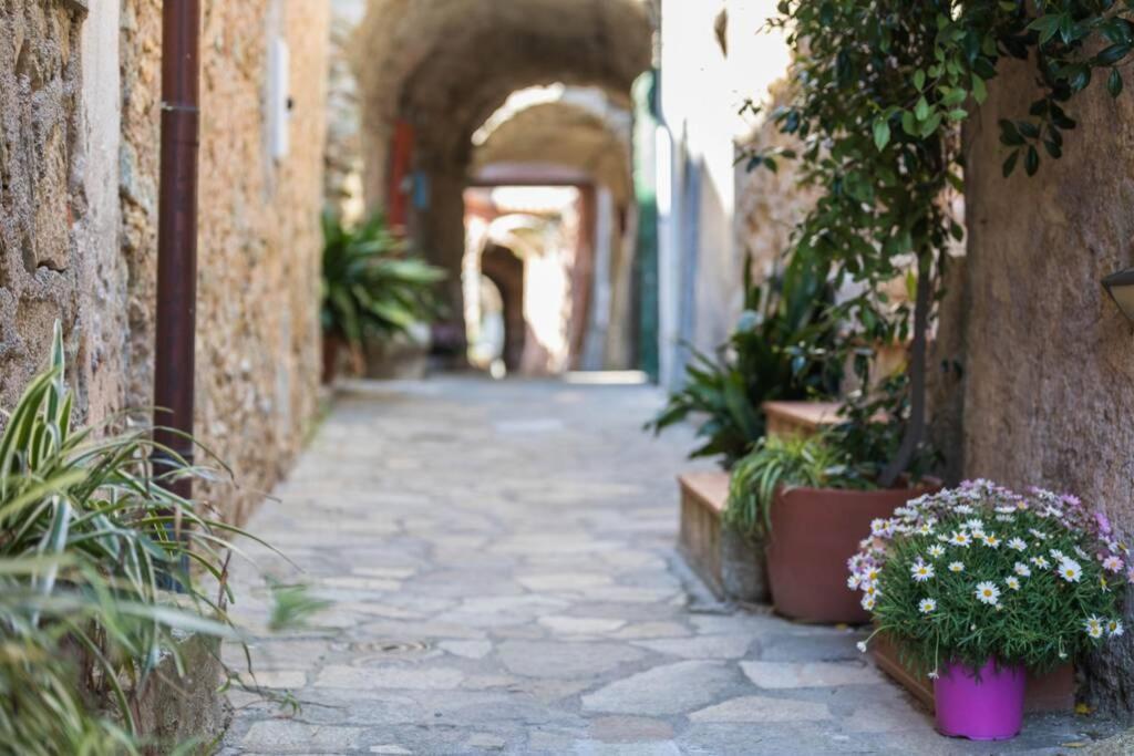La Casa Di Sandra A Noli Villa Dış mekan fotoğraf